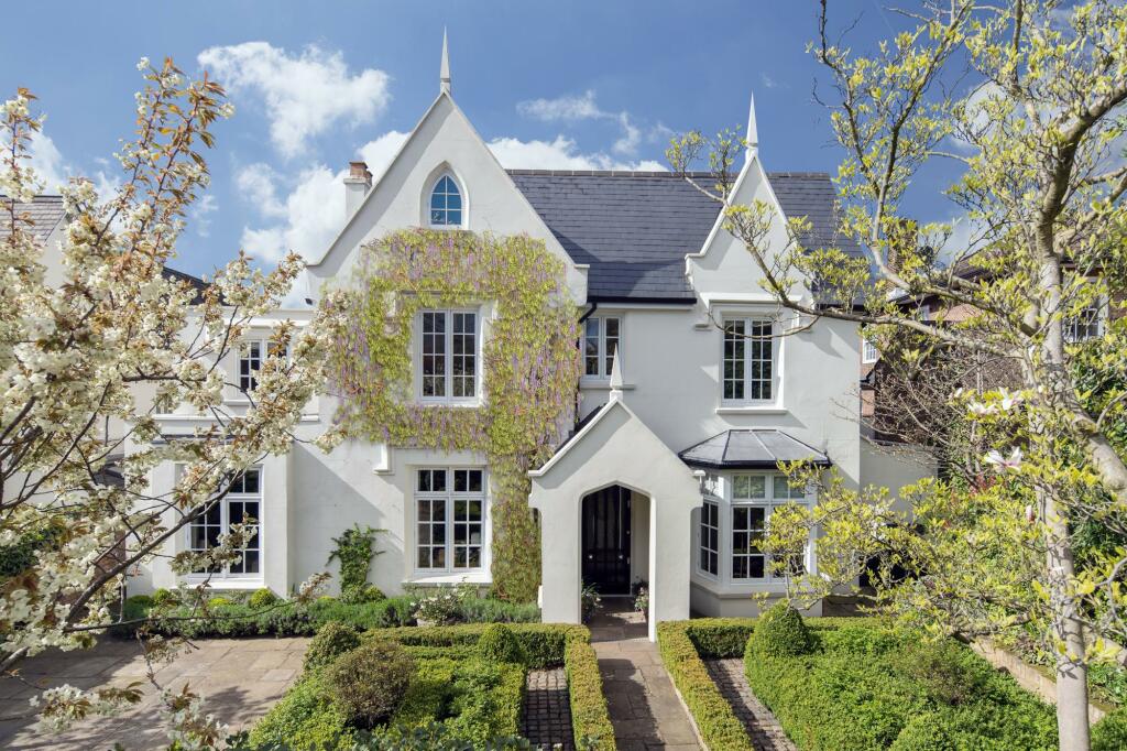 6 bedroom detached house for sale in Marlborough Place, London, NW8