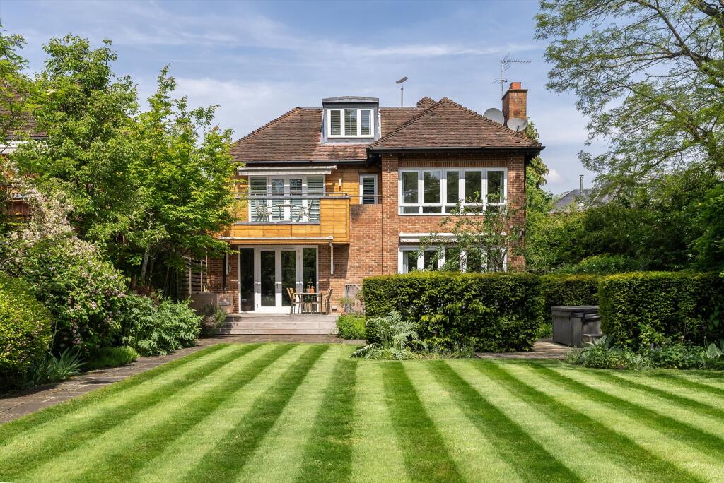 Main image of property: Cedar Park Gardens, Wimbledon, London, SW19