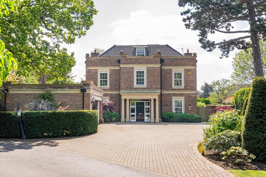 Main image of property: Warren Road, Coombe Estate, Kingston upon Thames, KT2