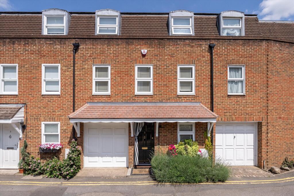 Main image of property: High Street Mews, London, SW19