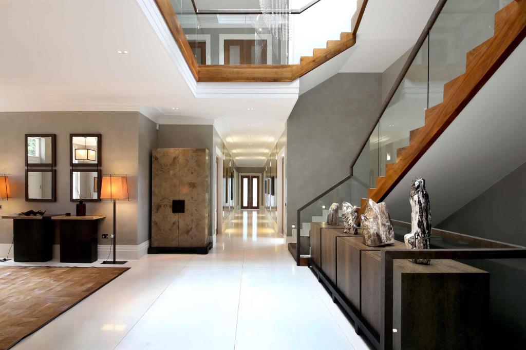 8 bedroom detached house for sale in Cavendish Road, St Hill