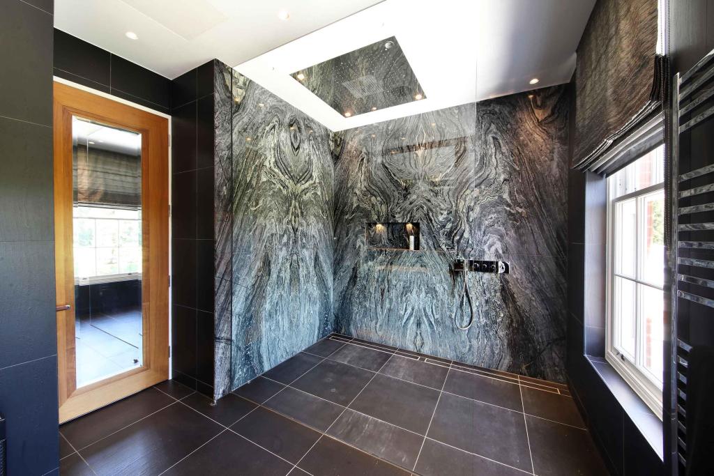 8 bedroom detached house for sale in Cavendish Road, St Hill