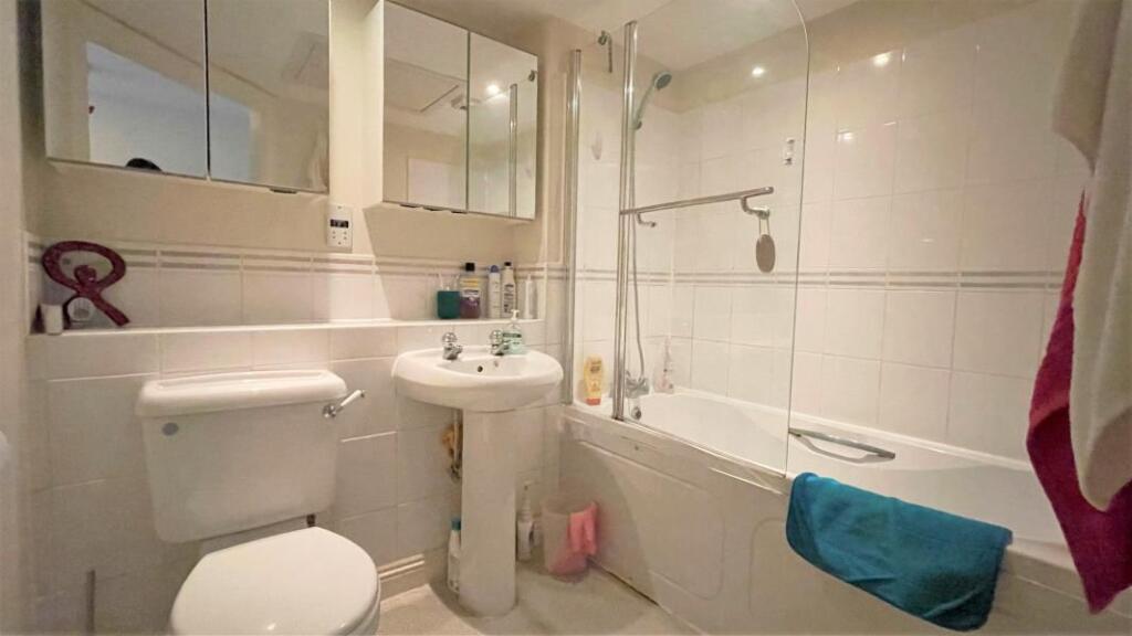 Additional property image - Squires Court