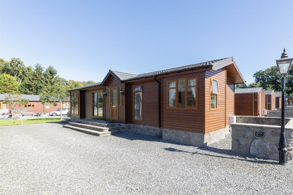 2 bedroom house for sale in 34 Grand Eagles Luxury Lodge Park, Auchterarder, PH3