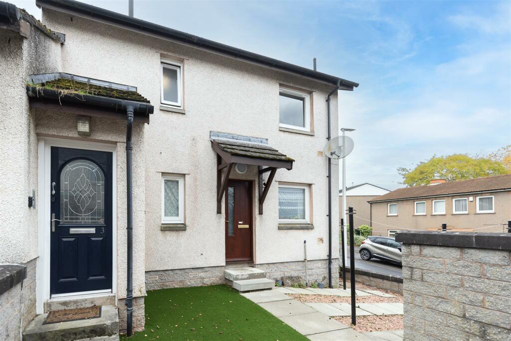 1 bedroom flat for sale in Strathyre Avenue, Perth, PH1