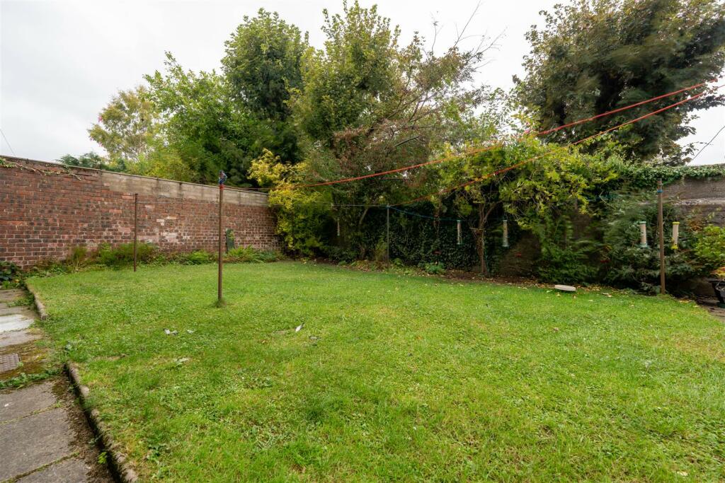 Additional property image - Gibson Terrace, Dundee