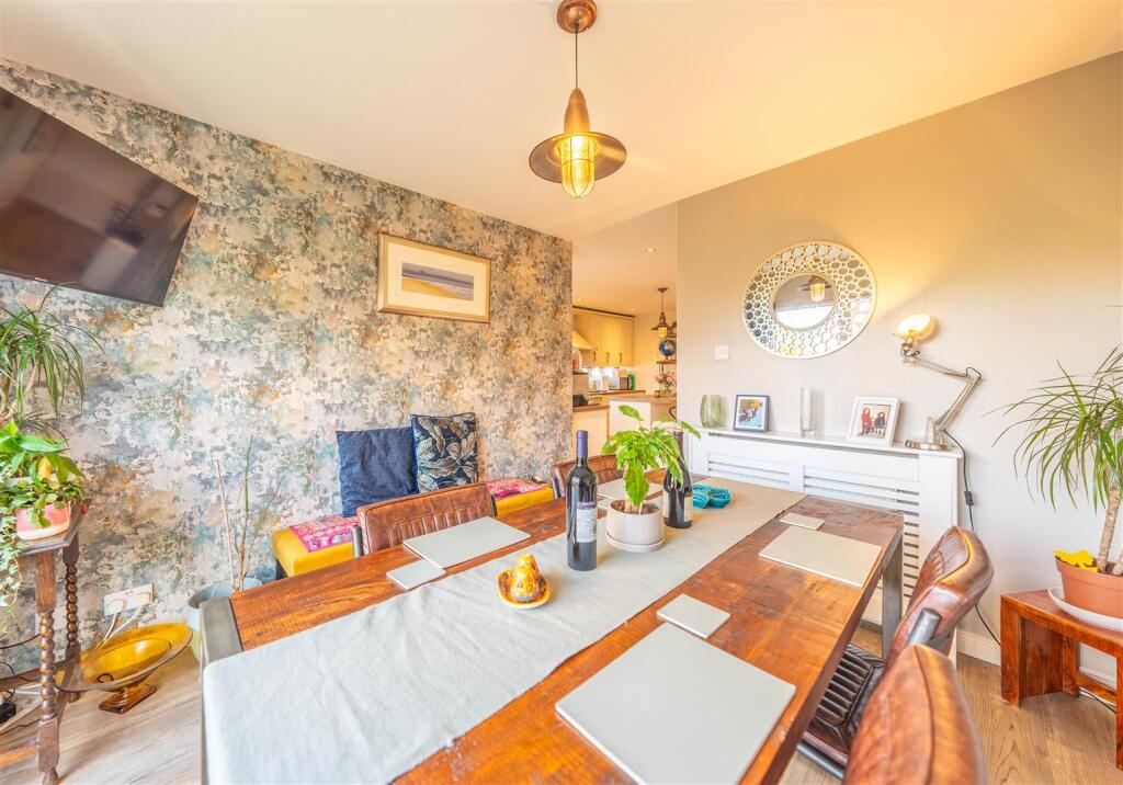 Additional property image - Kinnell Gardens, Friockheim, Arbroath