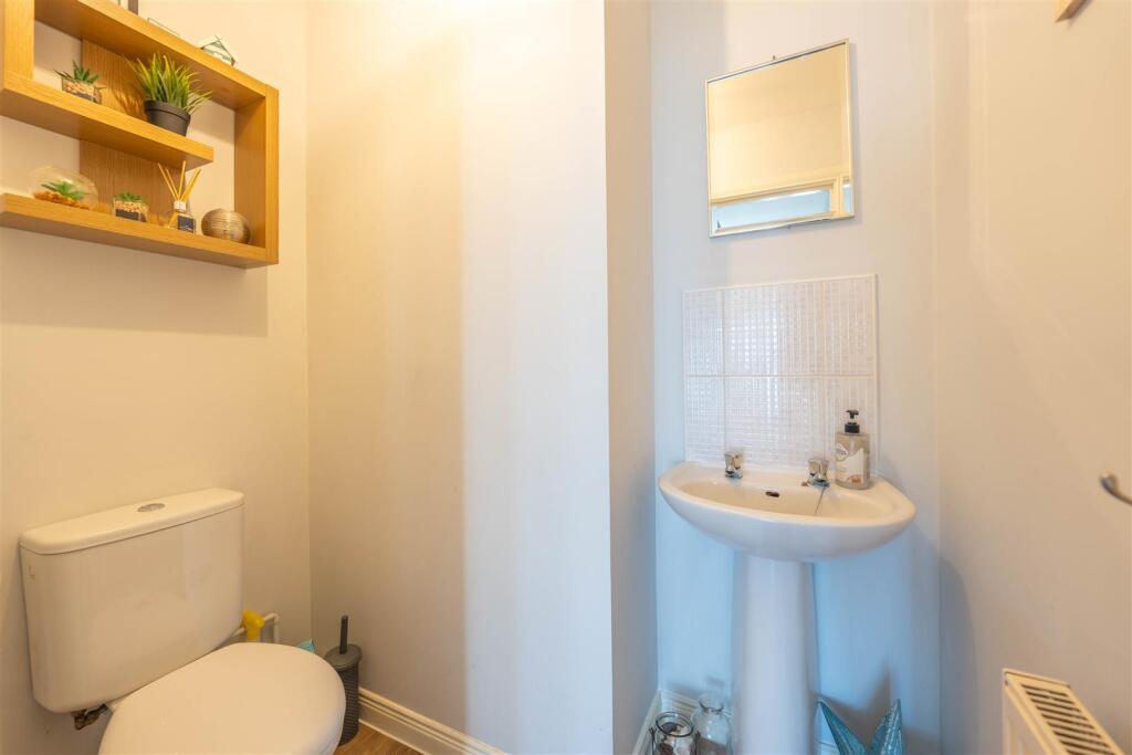 Additional property image - Kinnell Gardens, Friockheim, Arbroath