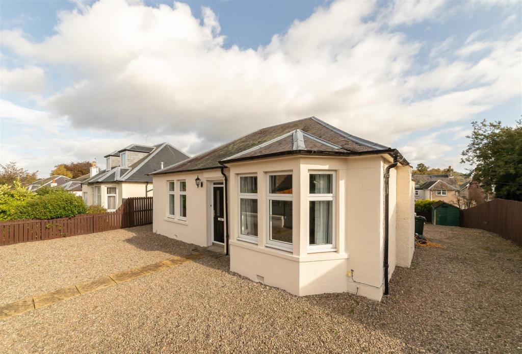 2 bedroom detached bungalow for sale in Evelyn Terrace, Craigie, Perth, PH2