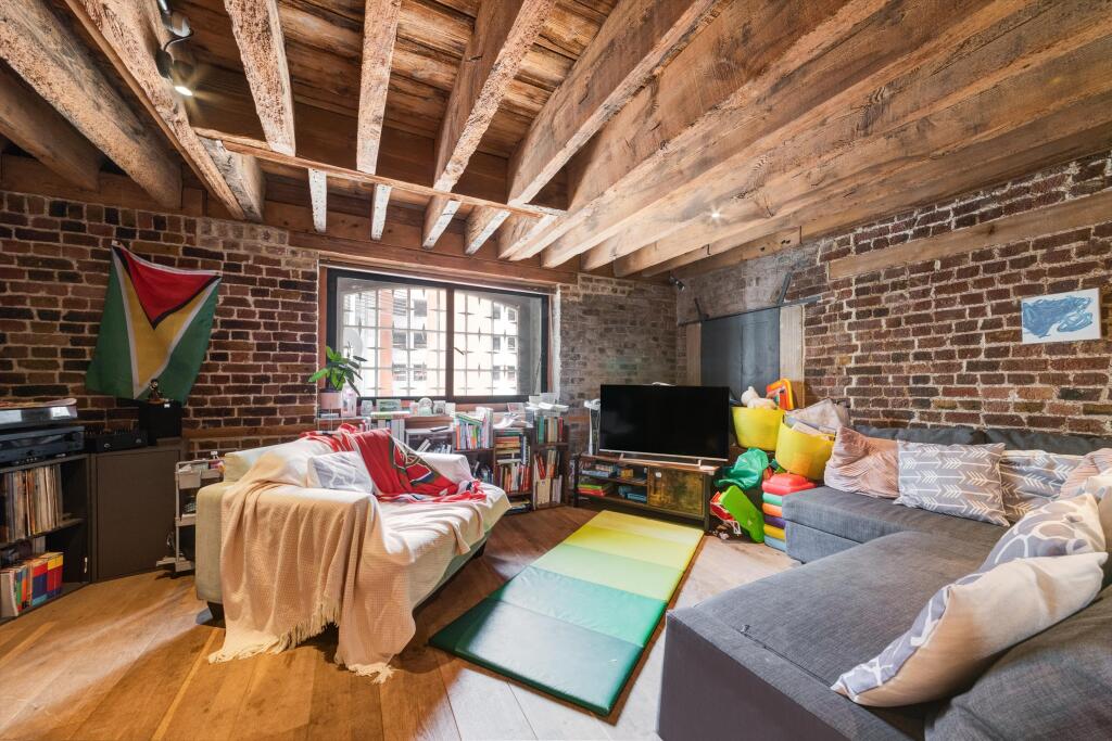 Main image of property: Hertsmere Road, London, E14