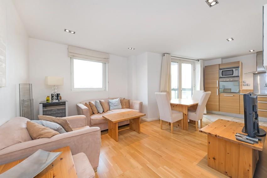 Main image of property: City Tower, Limeharbour, Nr Canary Wharf, London, E14