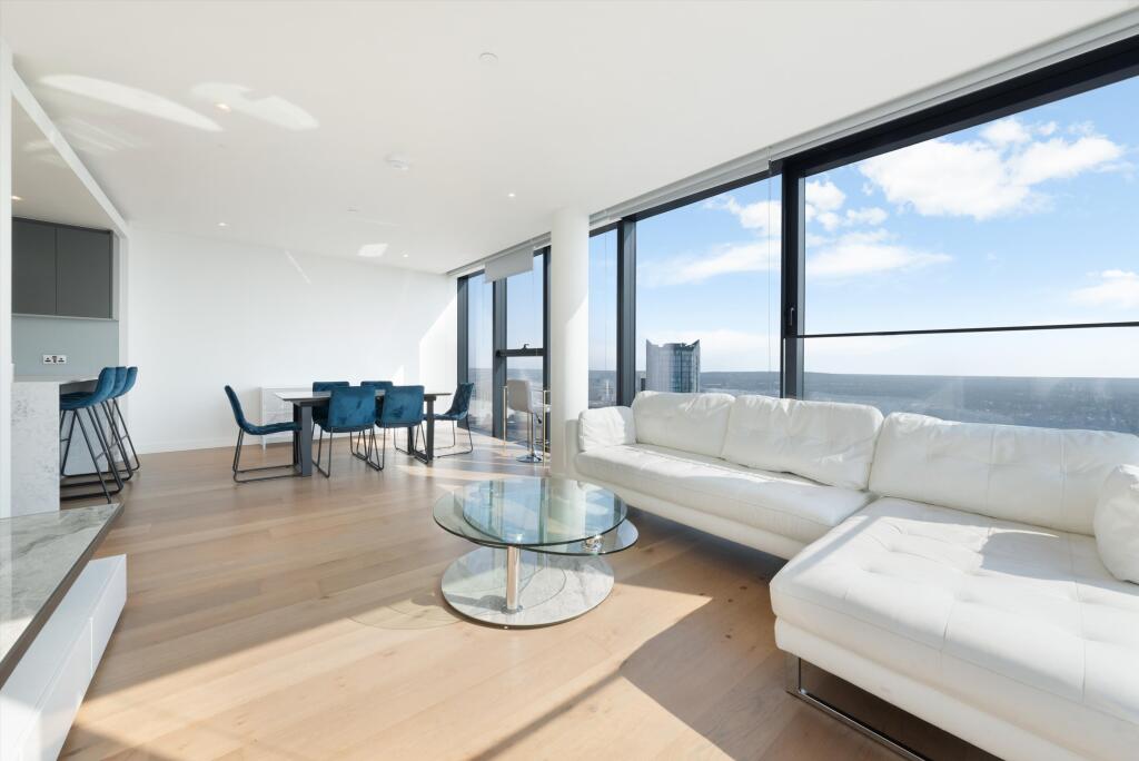 Main image of property: Hampton Tower, Marsh Wall, London, E14.