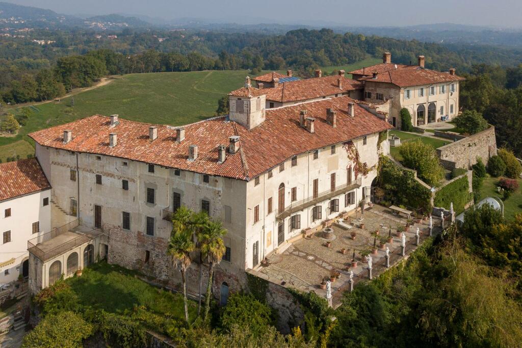 Piedmont Castle