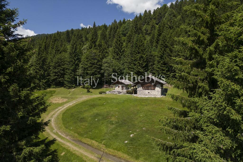 3 bedroom country house for sale in Trentino-South Tyrol, Trento, Pinzolo,  Italy