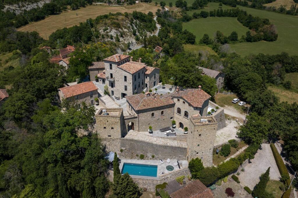 Main image of property: Tuscany, Arezzo, Pieve Santo Stefano