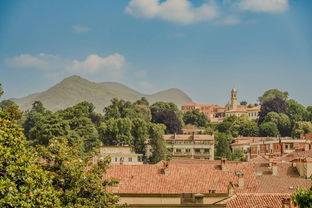 Main image of property: Lombardy, Varese, Varese
