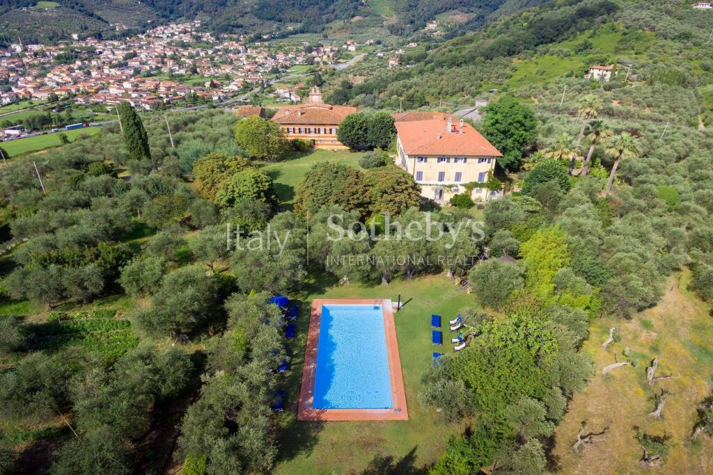 Main image of property: Tuscany, Lucca, Massarosa