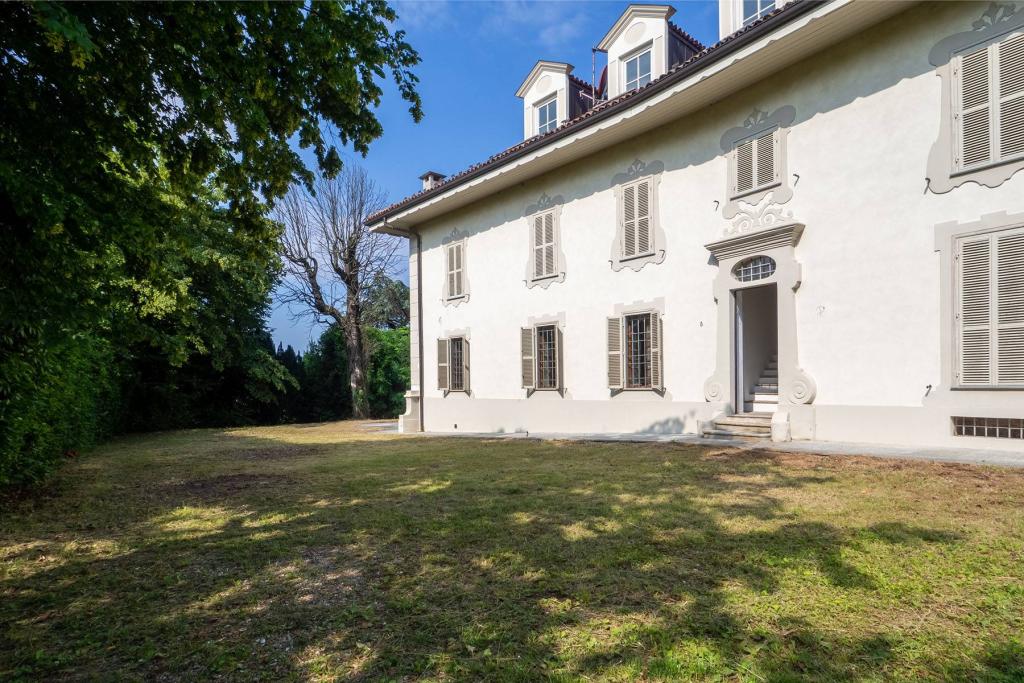 5 bedroom villa for sale in Piedmont, Turin, Turin, Italy