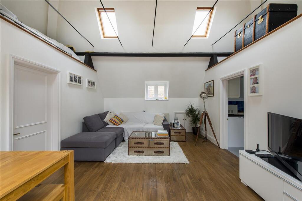 Main image of property: Fitzjohns Avenue, London, NW3