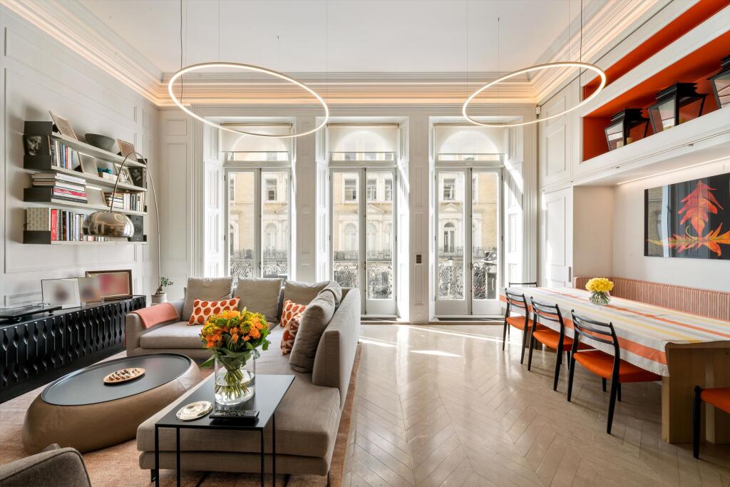 Main image of property: De Vere Gardens, Kensington, London, W8