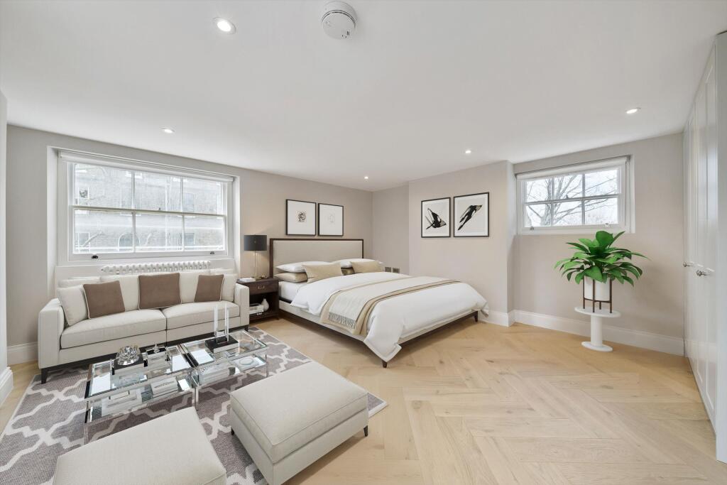 Main image of property: Kensington Gardens Square, Notting Hill, London, W2