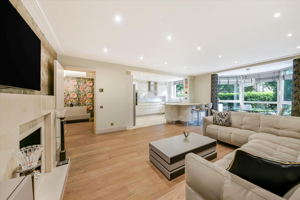 Main image of property: Balmoral Court, Queens Terrace, London, NW8