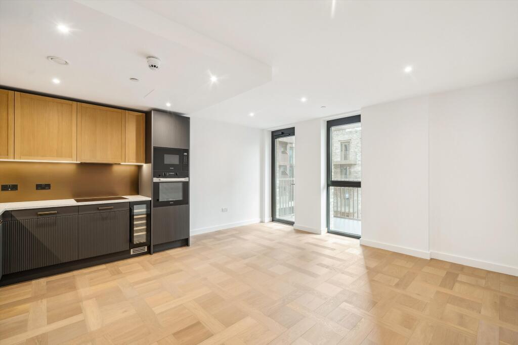 Main image of property: Merino Gardens, London, E1W