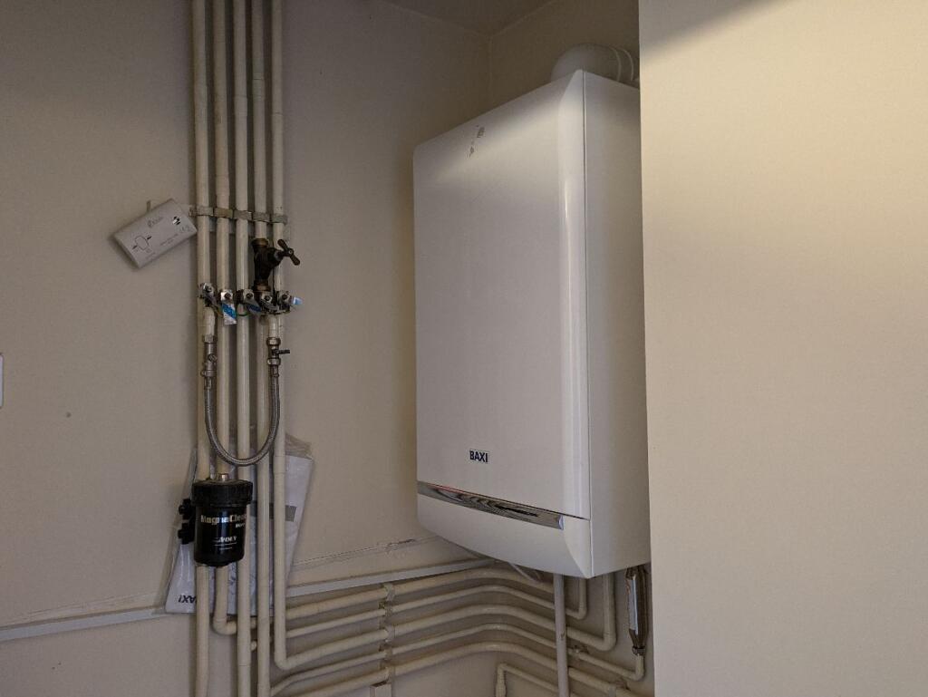 Additional property image - Third Floor Apartment, Glan Y Mor, Y Rhodfa, Barry, CF63 4BB