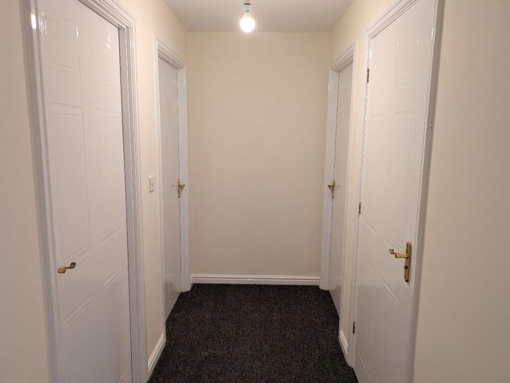 Additional property image - Third Floor Apartment, Glan Y Mor, Y Rhodfa, Barry, CF63 4BB
