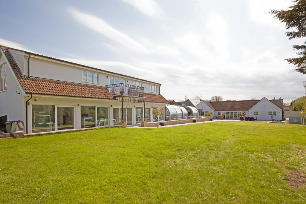 Additional property image - Glebe Road, Ramsden Bellhouse, Billericay