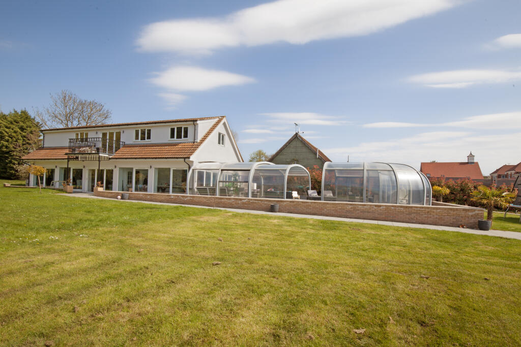 Additional property image - Glebe Road, Ramsden Bellhouse, Billericay