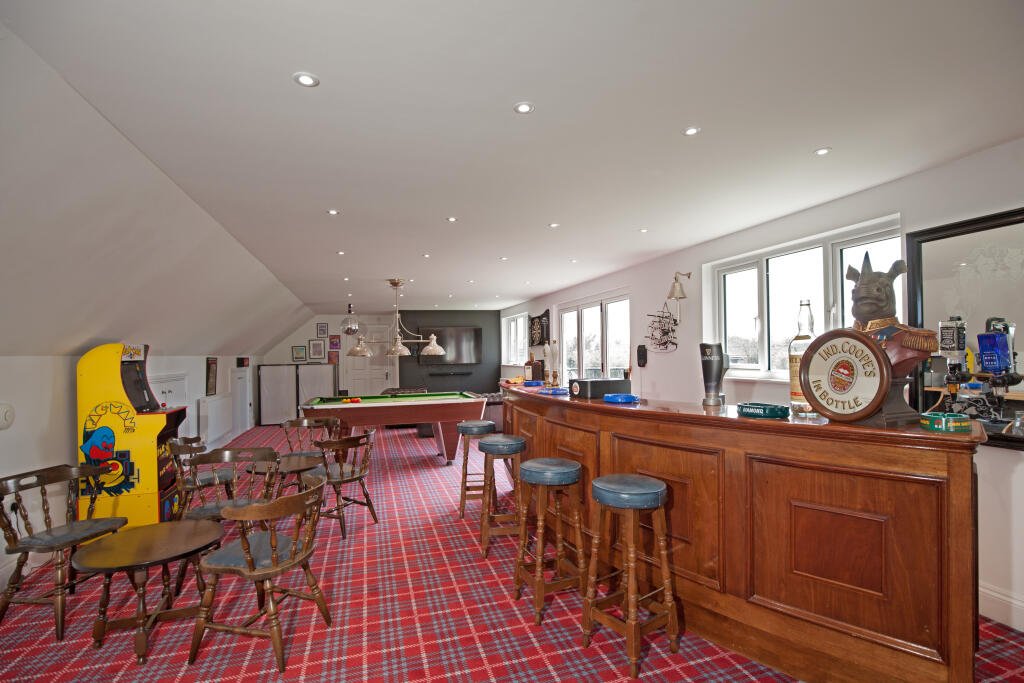 Additional property image - Glebe Road, Ramsden Bellhouse, Billericay
