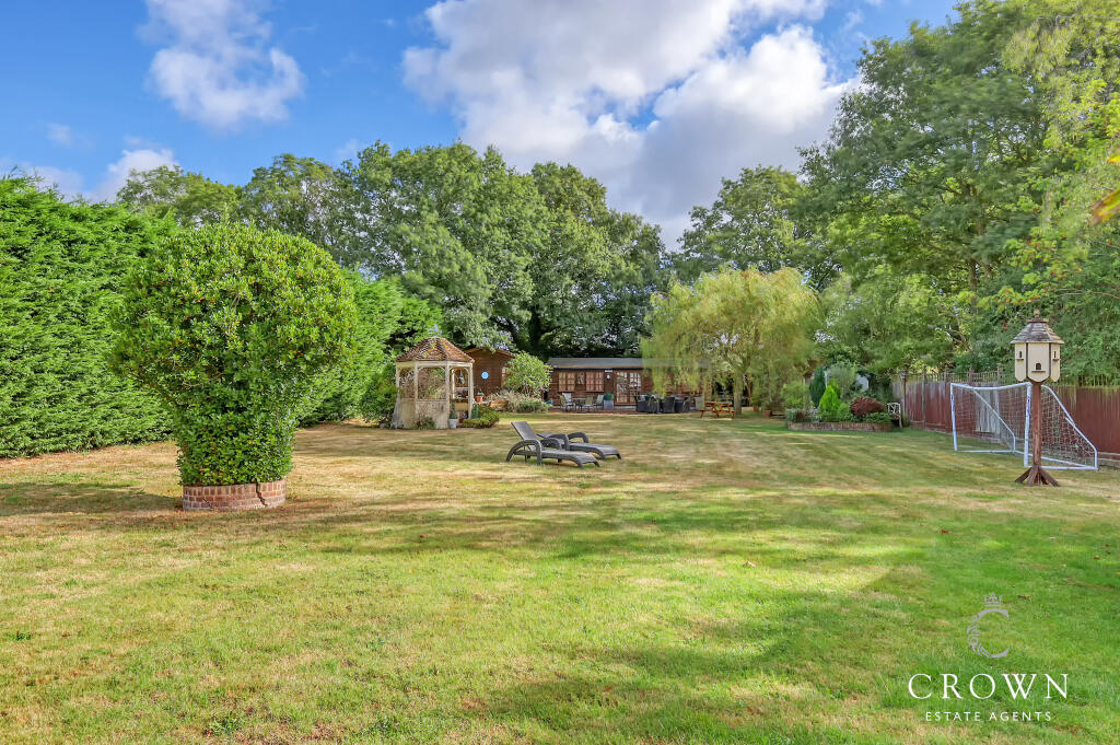 Additional property image - De Beauvoir Chase, Downham, Billericay