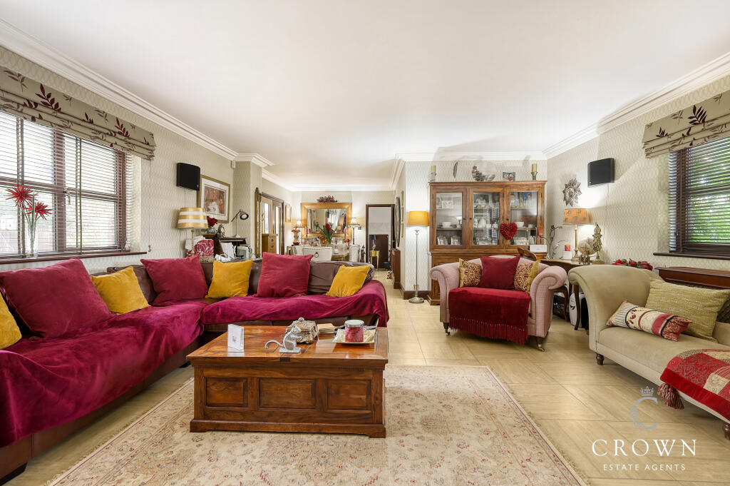 Additional property image - De Beauvoir Chase, Downham, Billericay