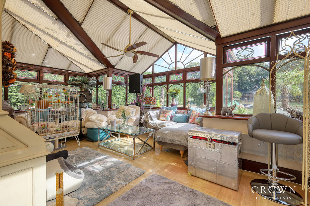 Additional property image - De Beauvoir Chase, Downham, Billericay