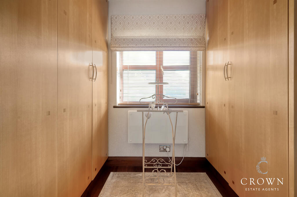 Additional property image - De Beauvoir Chase, Downham, Billericay