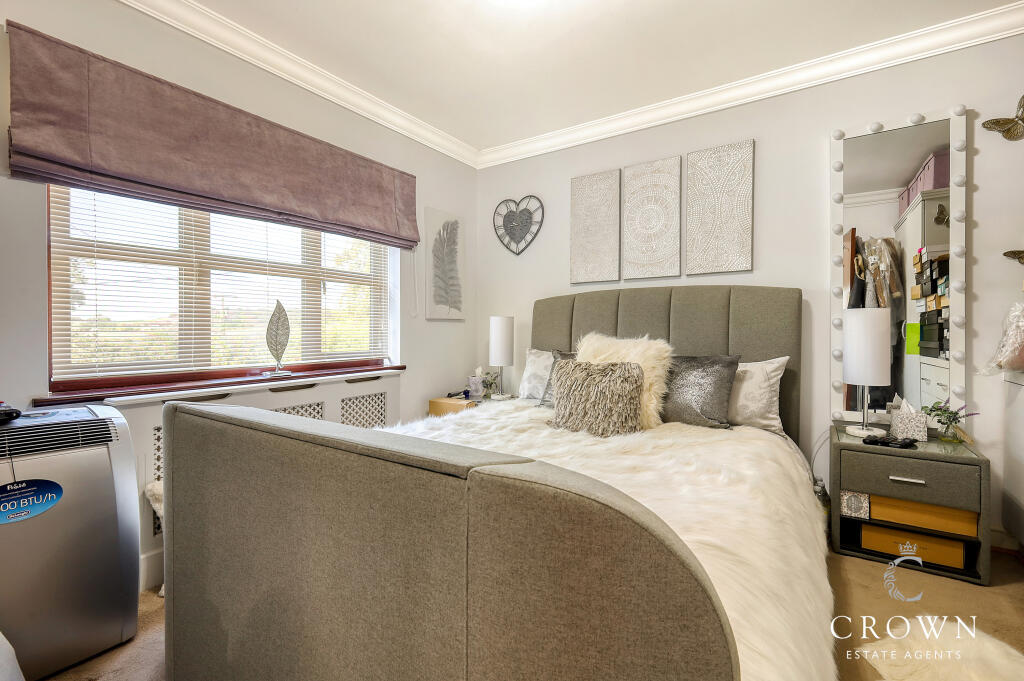 Additional property image - De Beauvoir Chase, Downham, Billericay