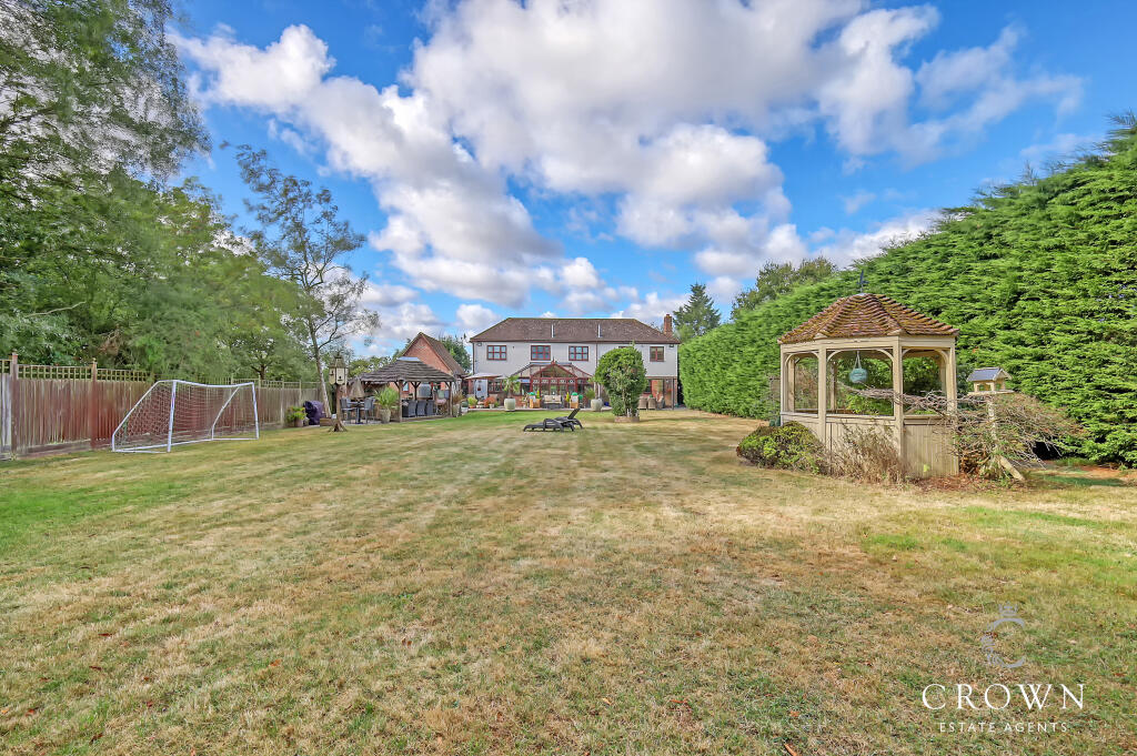 Additional property image - De Beauvoir Chase, Downham, Billericay