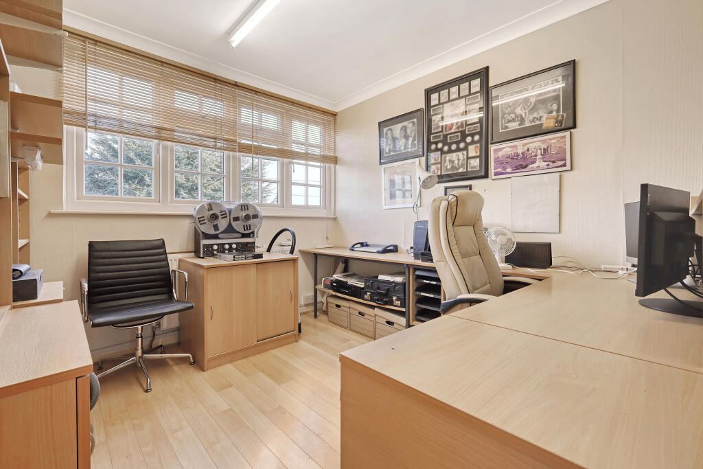 Additional property image - Church Road, Ramsden Bellhouse, Billericay