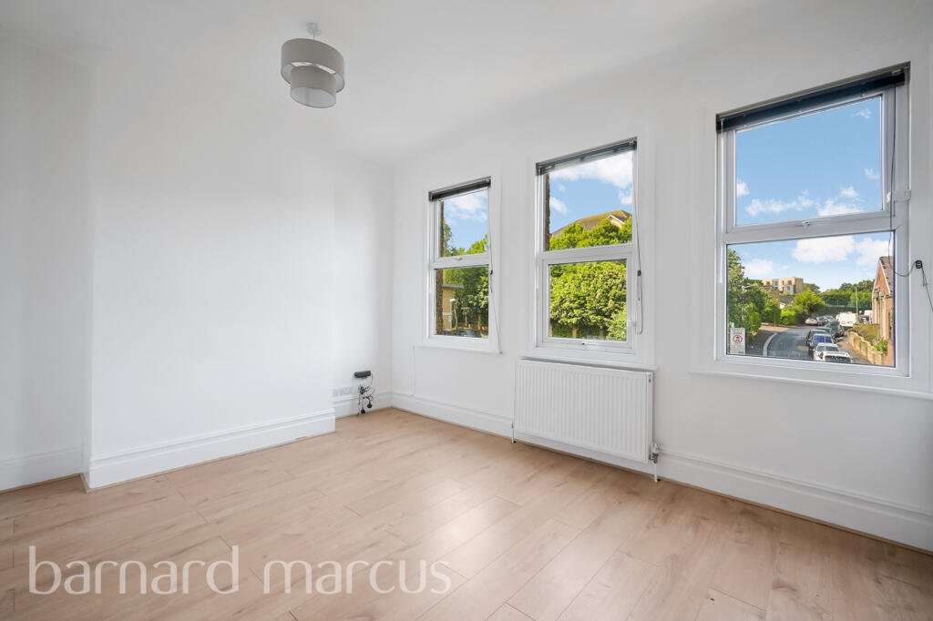 Main image of property: Oakleigh Road South, LONDON