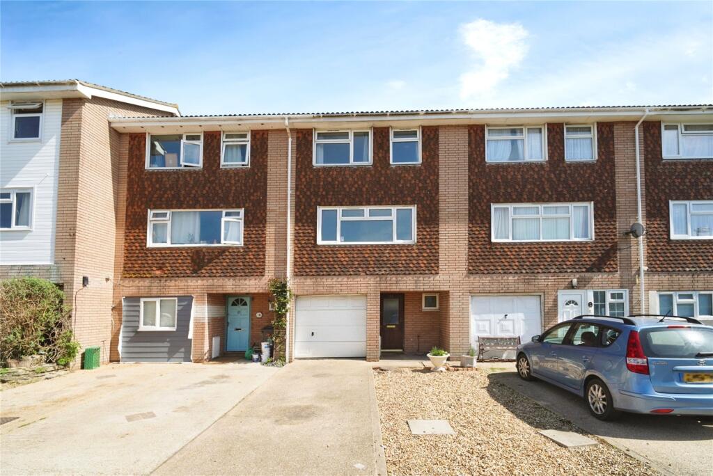Main image of property: NEW MILTON