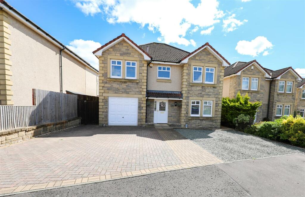 4 bedroom detached house for sale in Beechwood Drive, Glenrothes, KY7