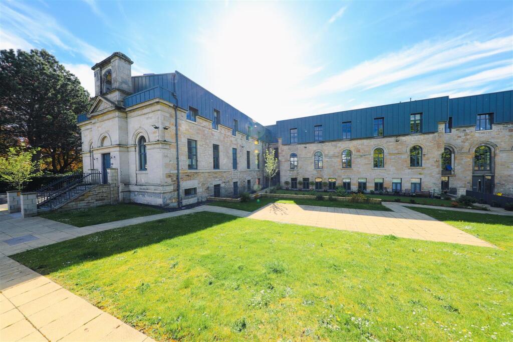 Main image of property: Abbotshall Road, Kirkcaldy