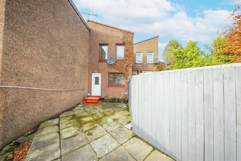 Main image of property: Victoria Path, Glenrothes