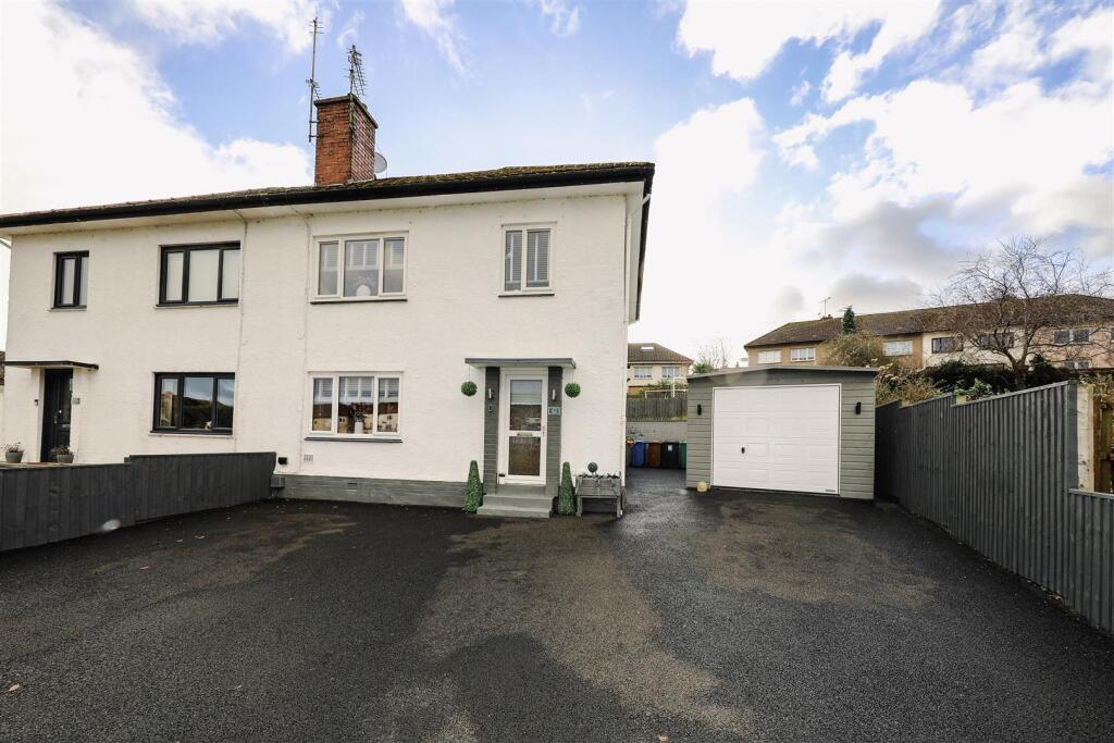 Main image of property: Kirkland Avenue, Ballingry