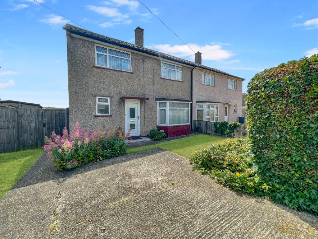 Main image of property: Brunel Road, Luton, Bedfordshire, LU4 0RX