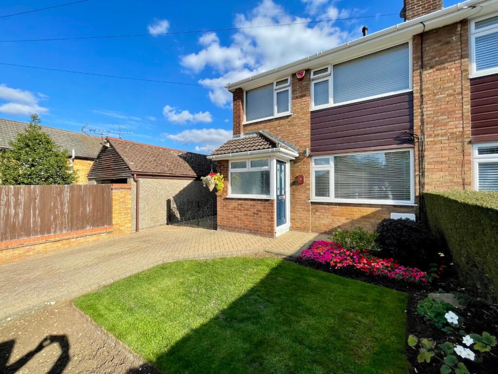 Main image of property: Englefield, Luton, Bedfordshire, LU2 7TD