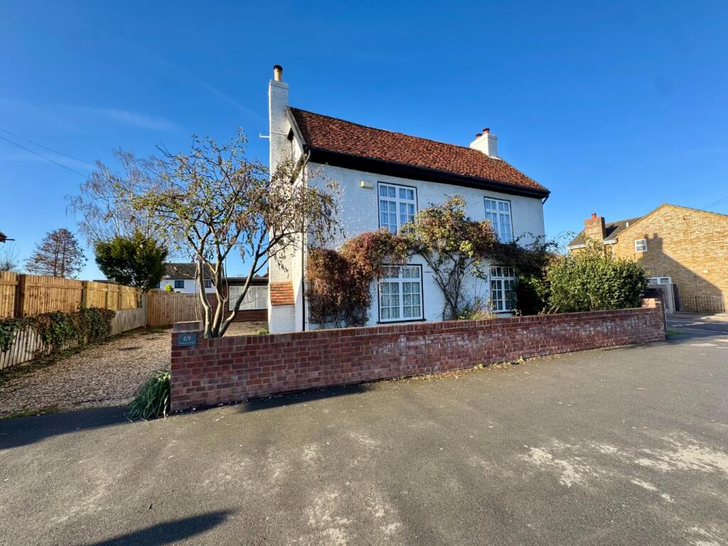 Main image of property: Bedford Road, Barton-Le-CLay