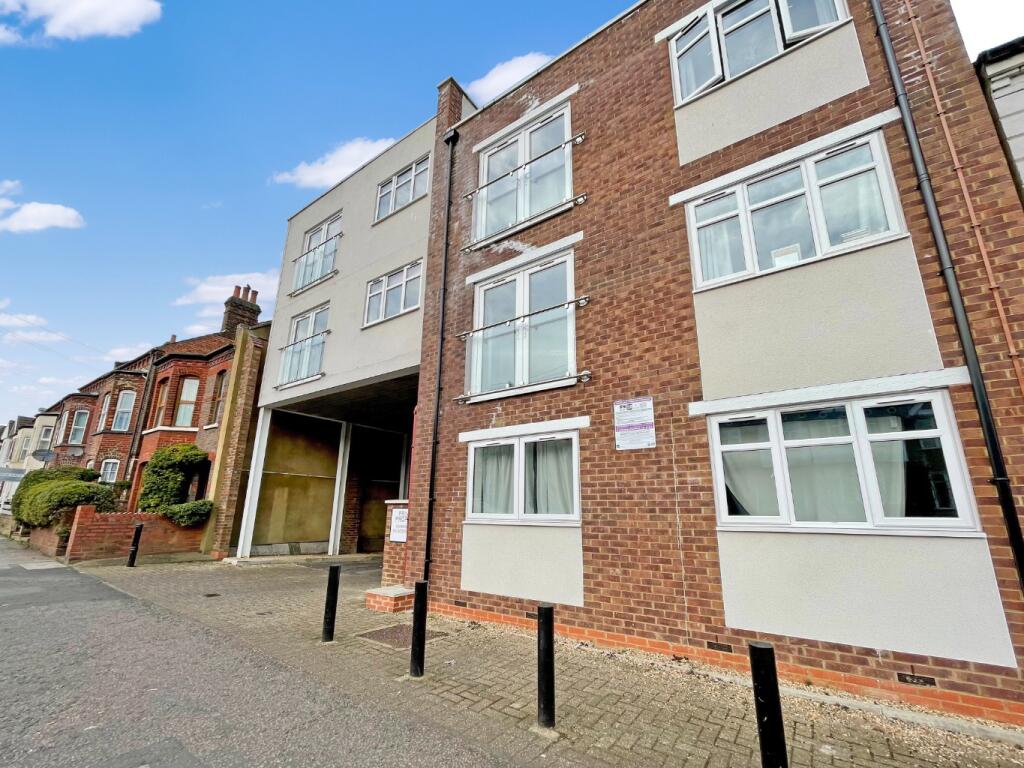 Main image of property: Newsboy House, 106 Old Bedford Road, Luton, Bedfordshire, LU2 7FZ