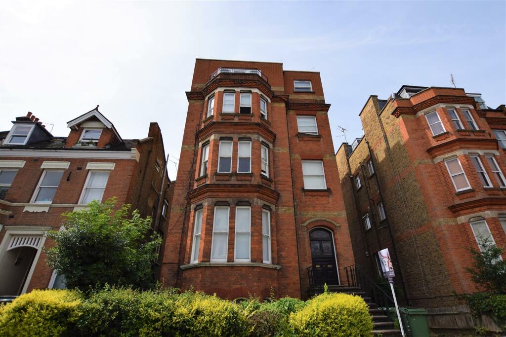 3 bedroom apartment for rent in Claremont Gardens, Surbiton, KT6